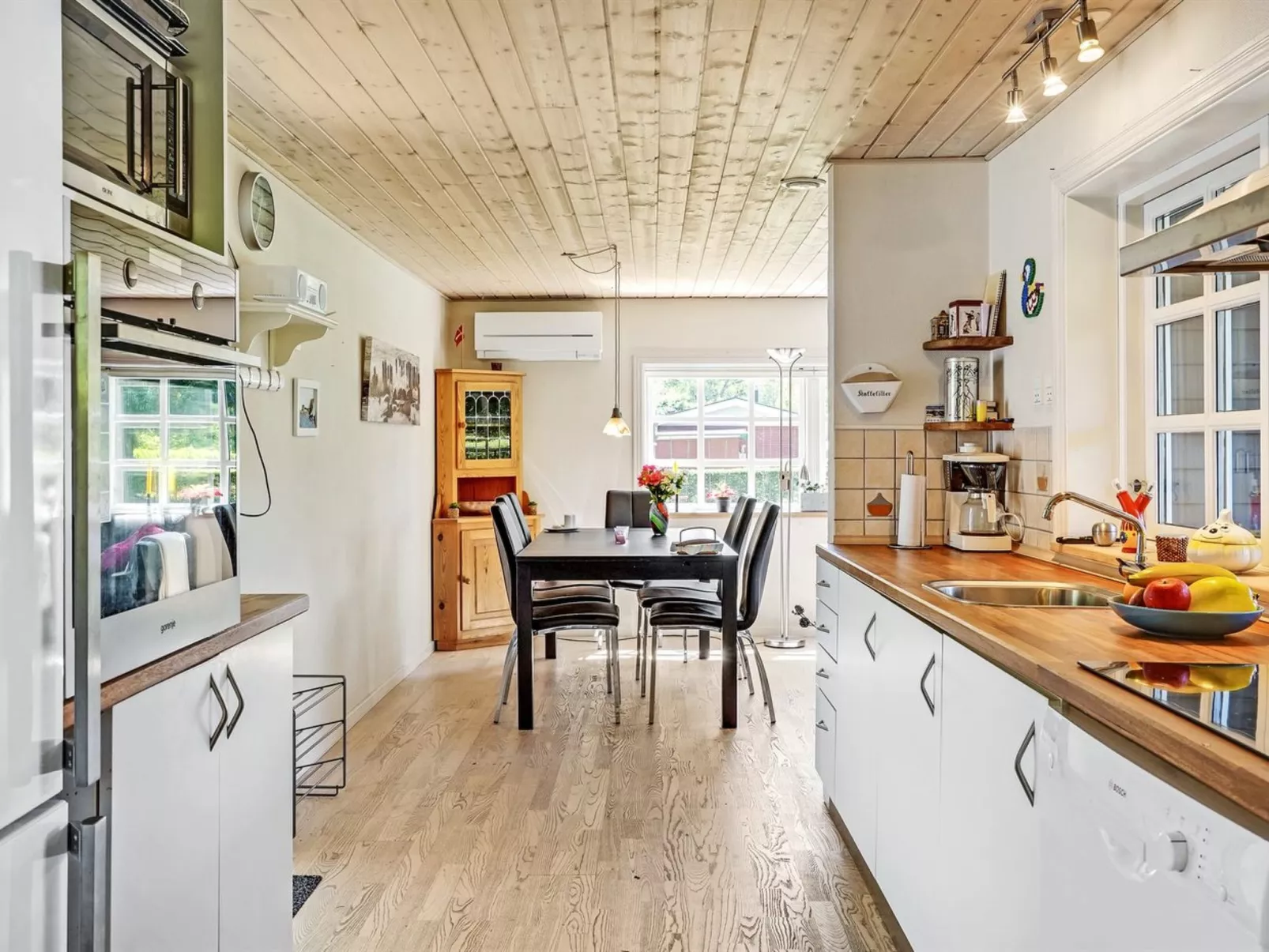 "Edele" - 800m from the sea-Binnen