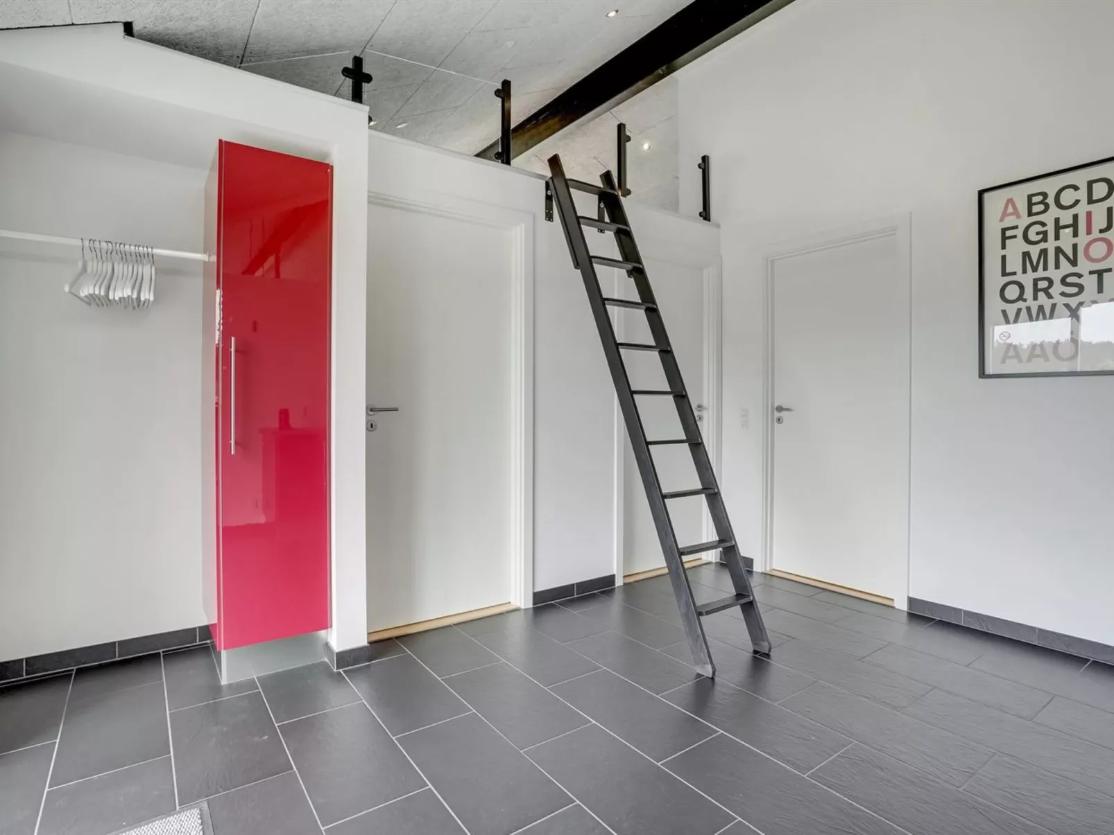 "Minna" - 975m from the sea-Binnen