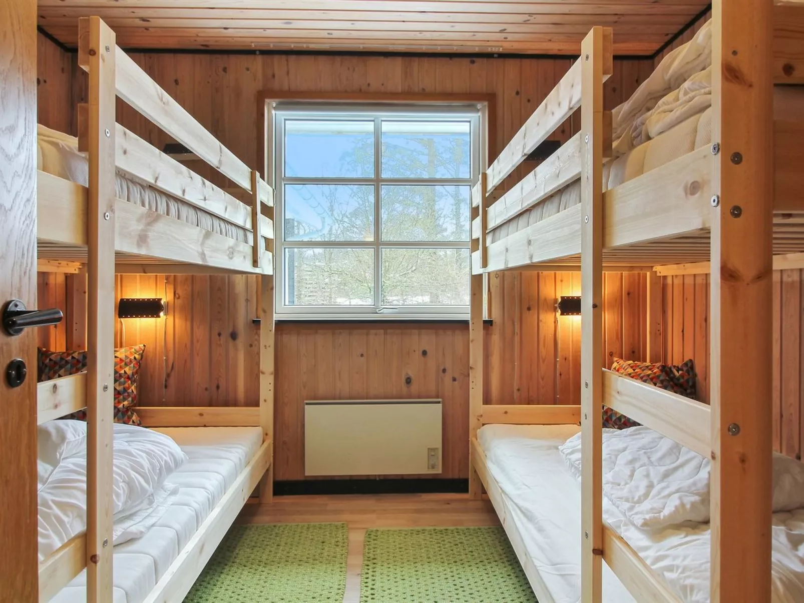 "Vaska" - 550m from the sea-Binnen