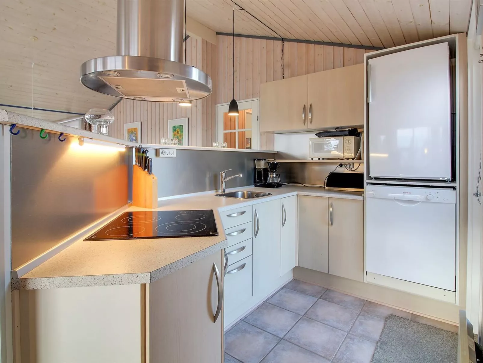 "Elsbeth" - 500m from the sea-Binnen