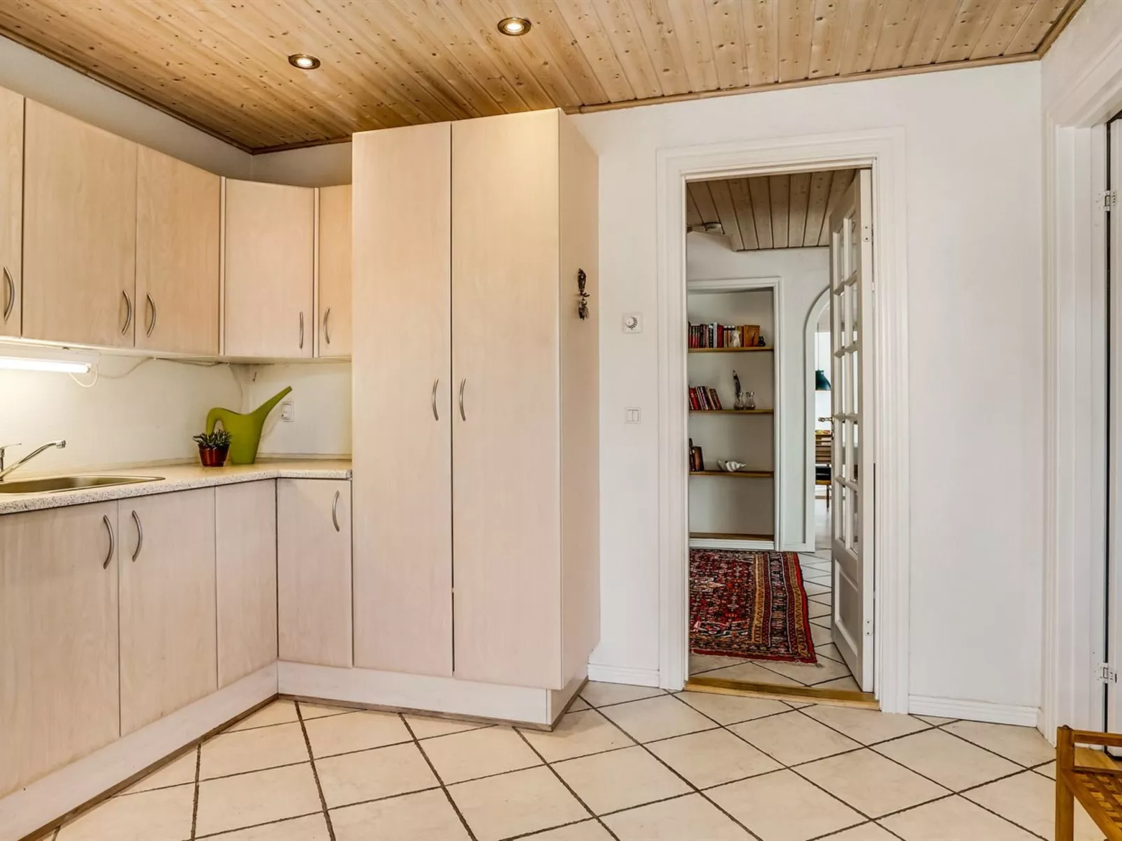 "Adelina" - 500m from the sea-Binnen