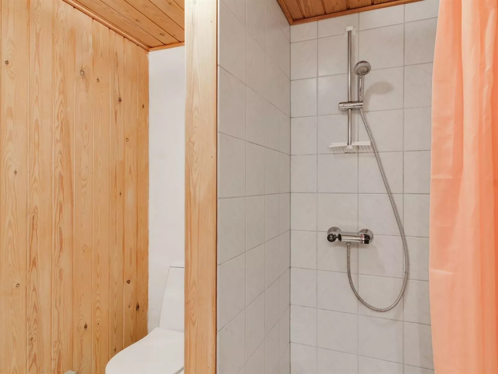 "Gesine" - 900m from the sea-Binnen