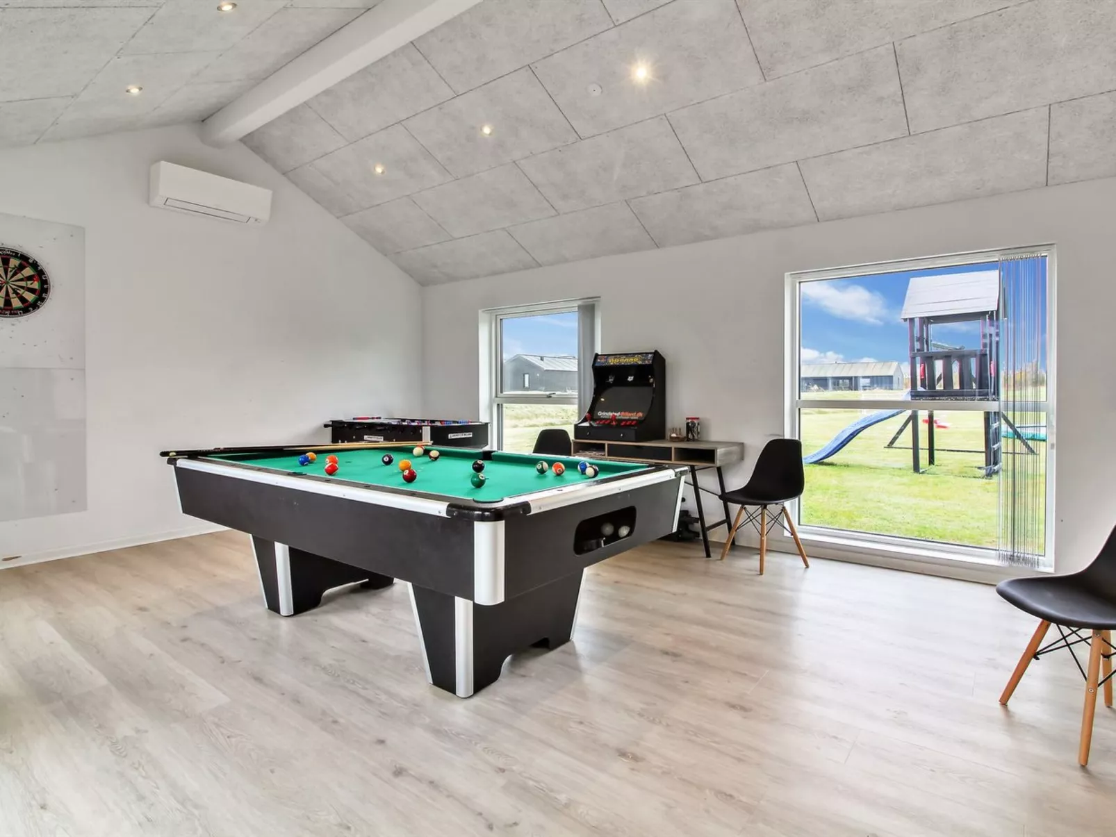 "Edgar" - 1.5km from the sea-Binnen