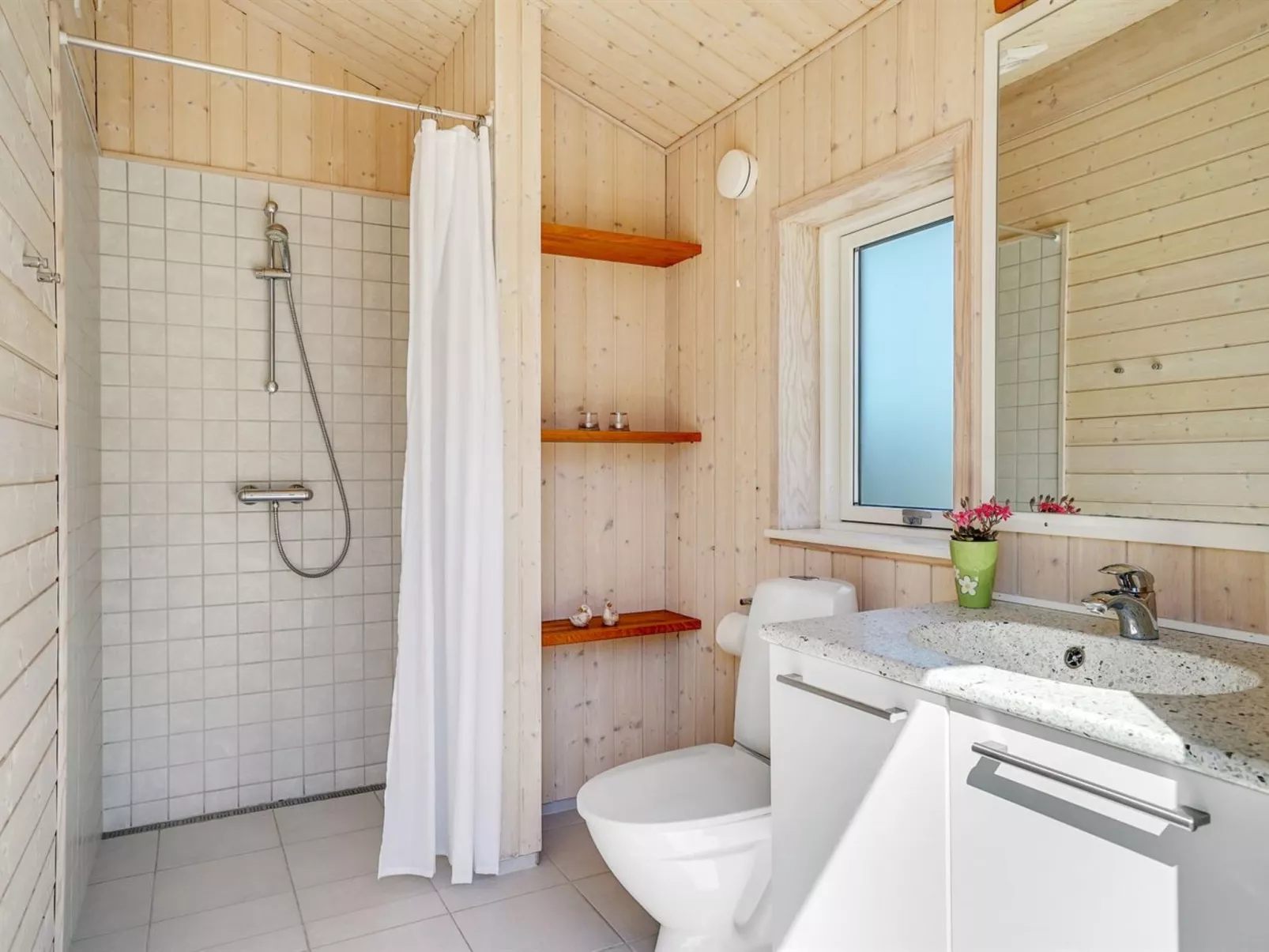 "Dorothe" - 1.4km from the sea-Binnen