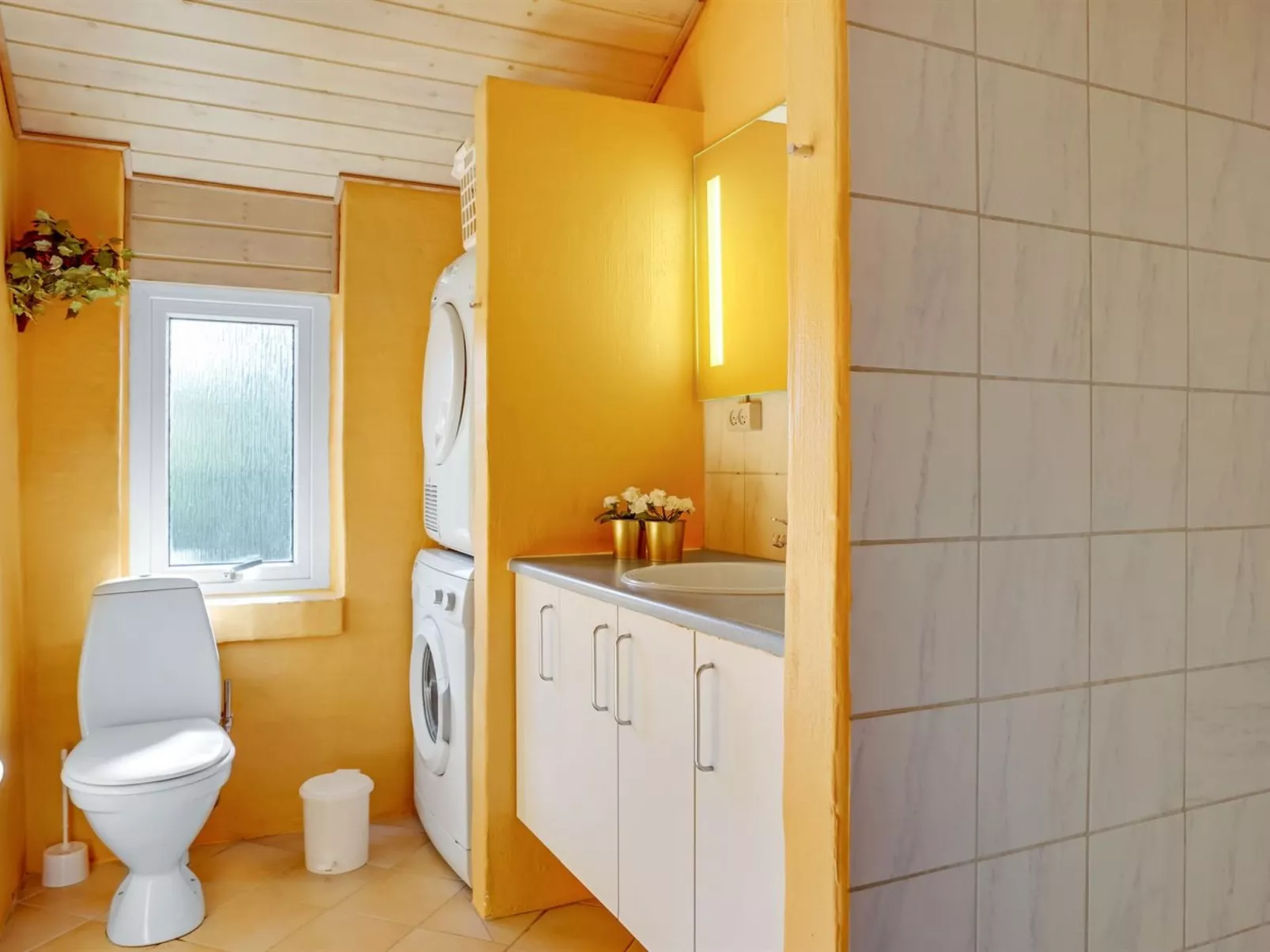 "Svane" - 1.2km from the sea-Binnen