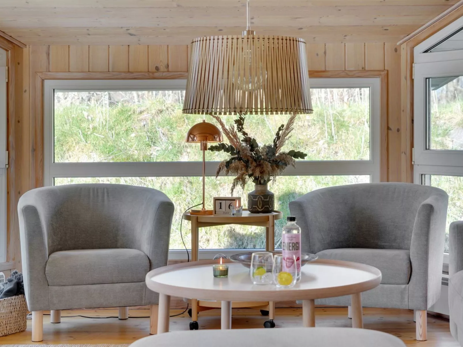 "Mika" - 1km from the sea-Binnen