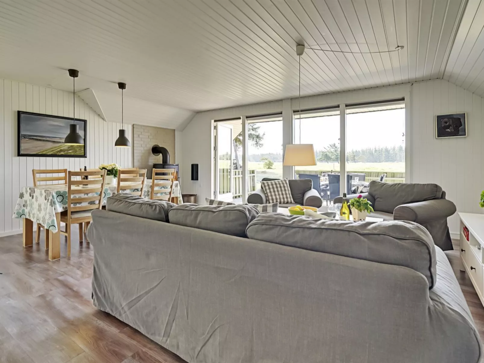 "Brunon" - 1.5km from the sea-Binnen