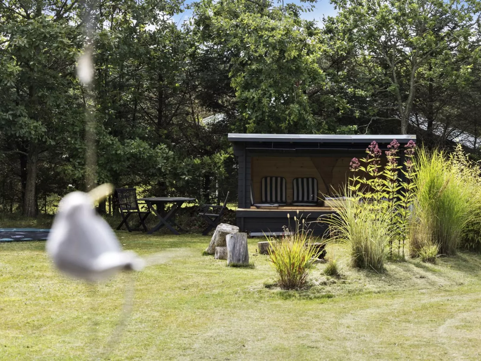 "Gita" - 2.2km from the sea