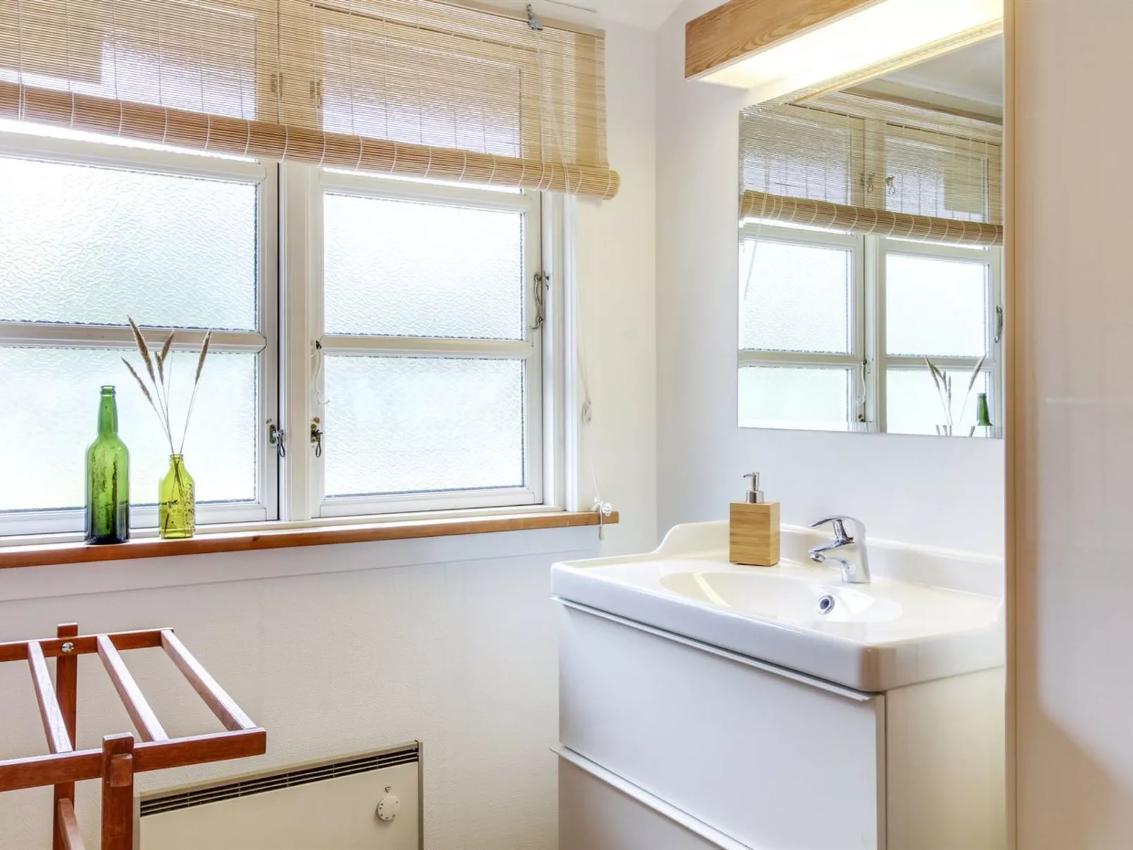 "Risto" - 2.3km from the sea-Binnen