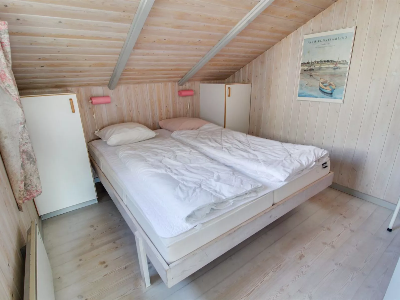 "Wikar" - 50m from the sea-Binnen