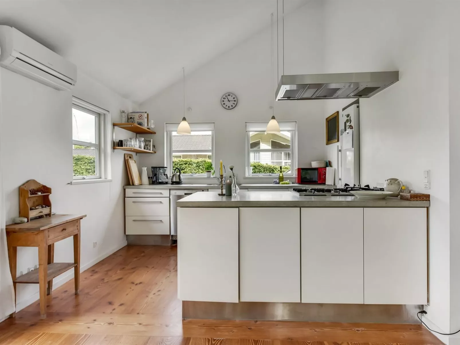 "Bjerund" - 250m from the sea-Binnen