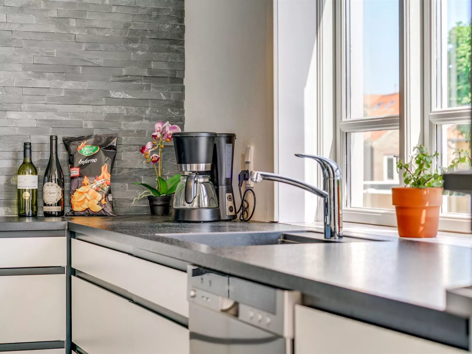 "Sölve" - 900m from the sea-Binnen