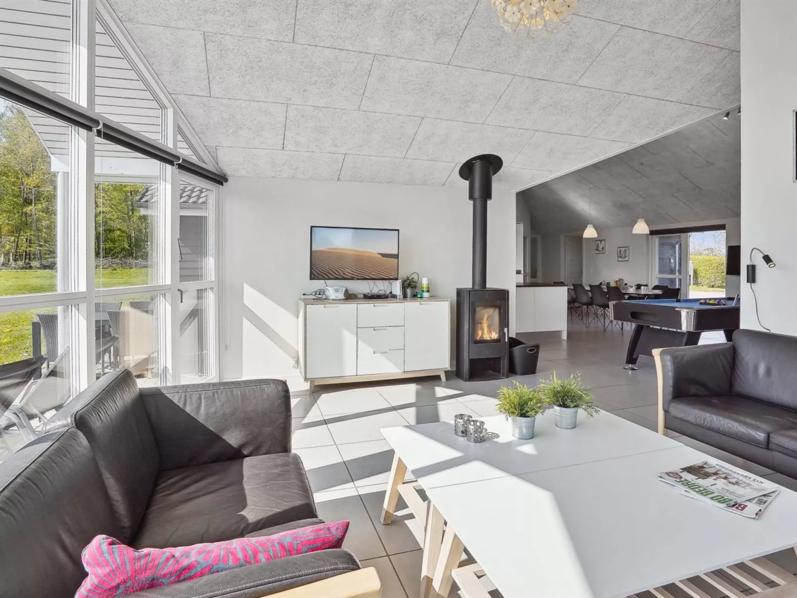 "Tenaya" - 200m from the sea-Binnen