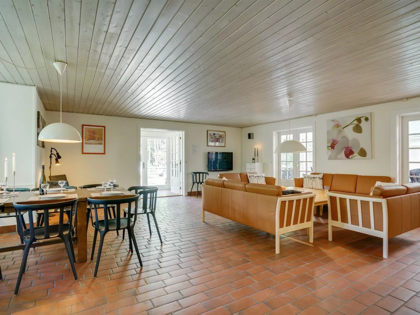 "Bertel" - 50m from the sea-Binnen