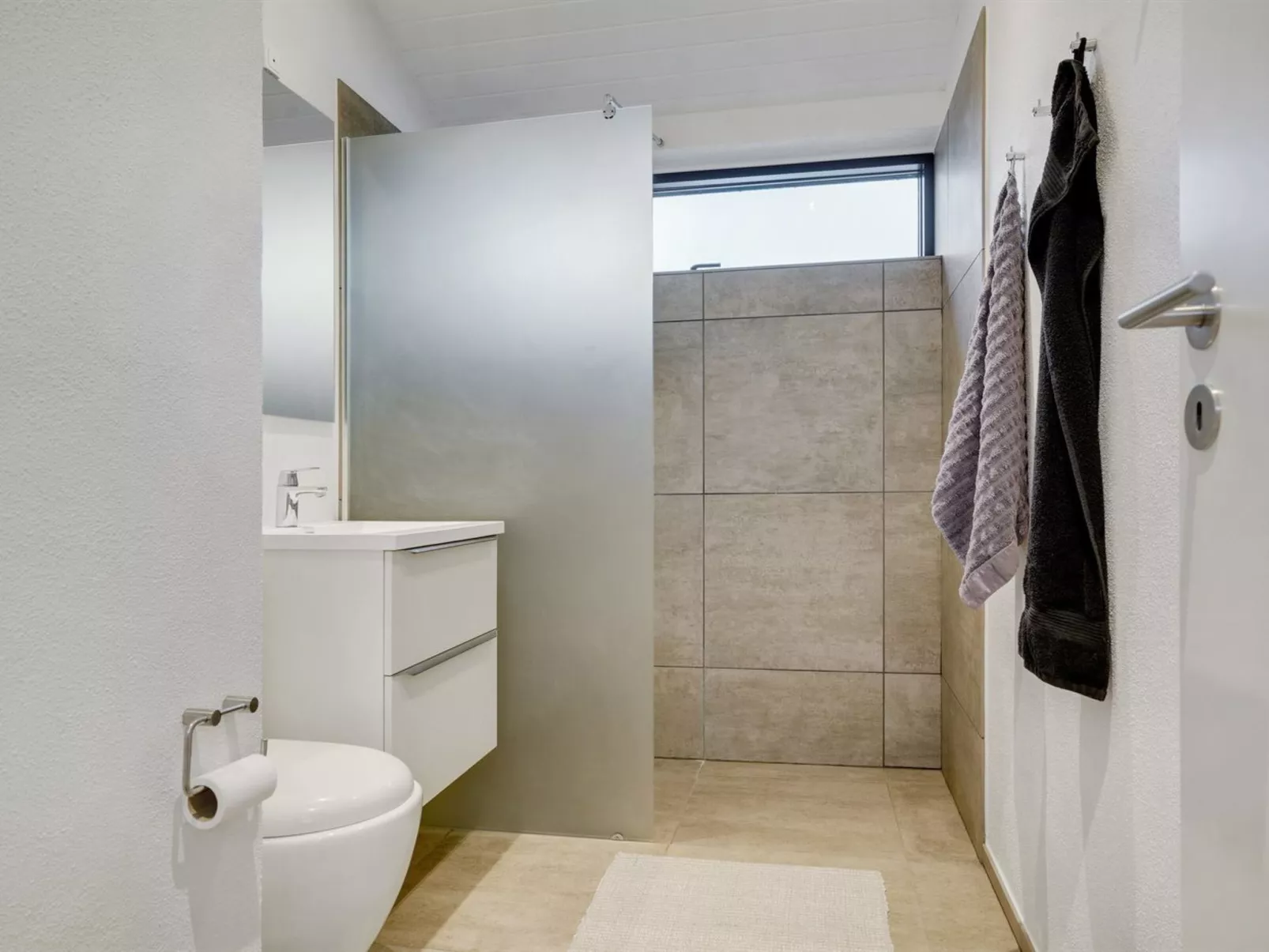 "Claus" - 500m from the sea-Binnen