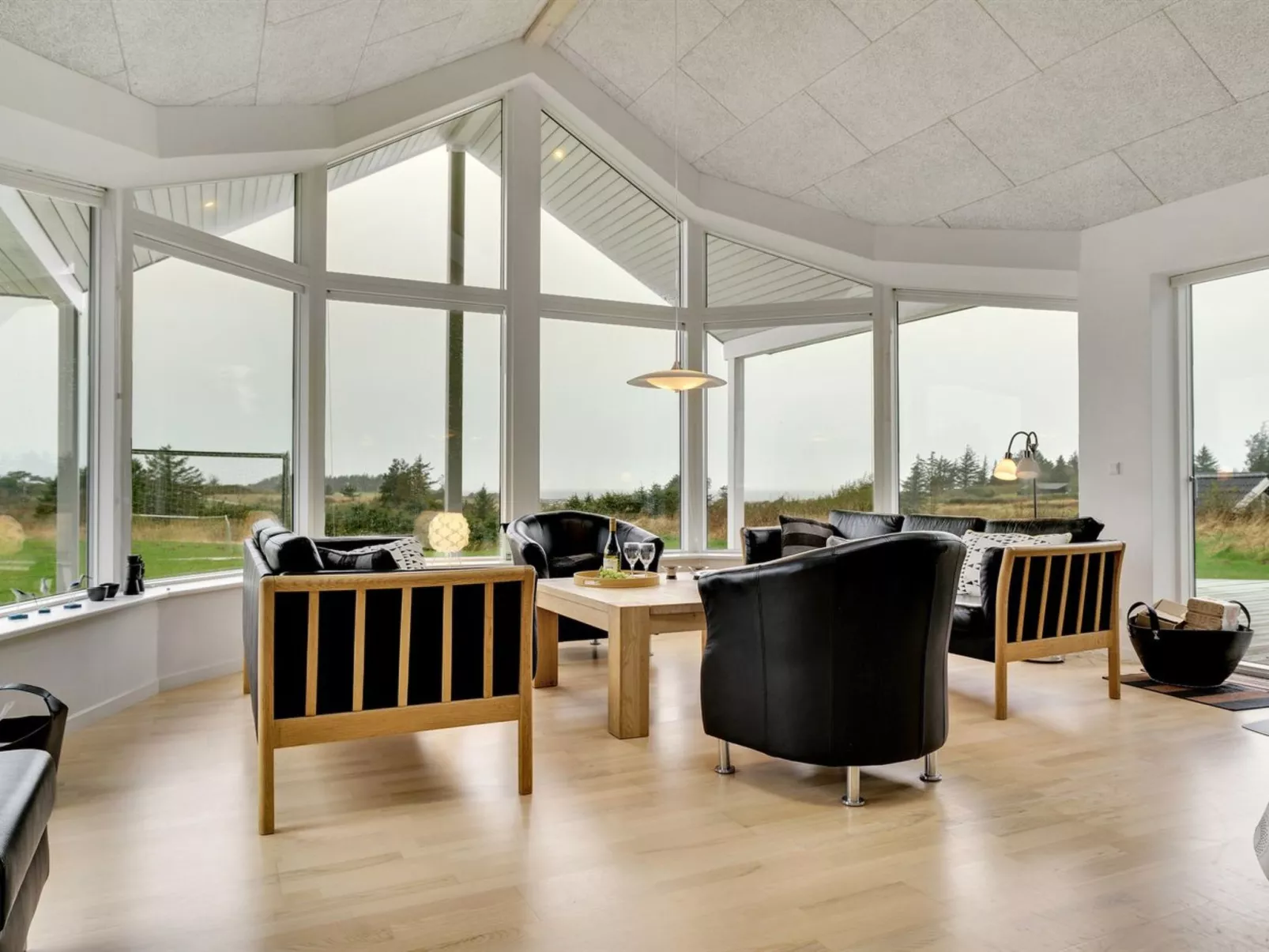 "Swarthofthi" - 1.5km from the sea-Binnen