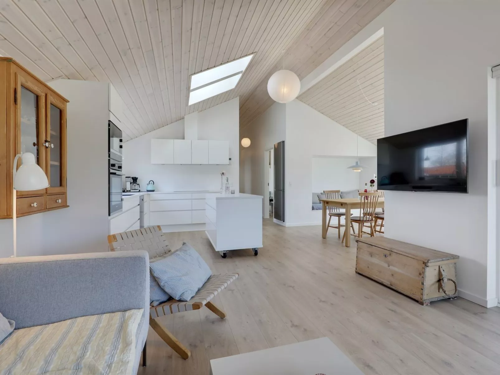 "Oke" - 350m from the sea-Binnen