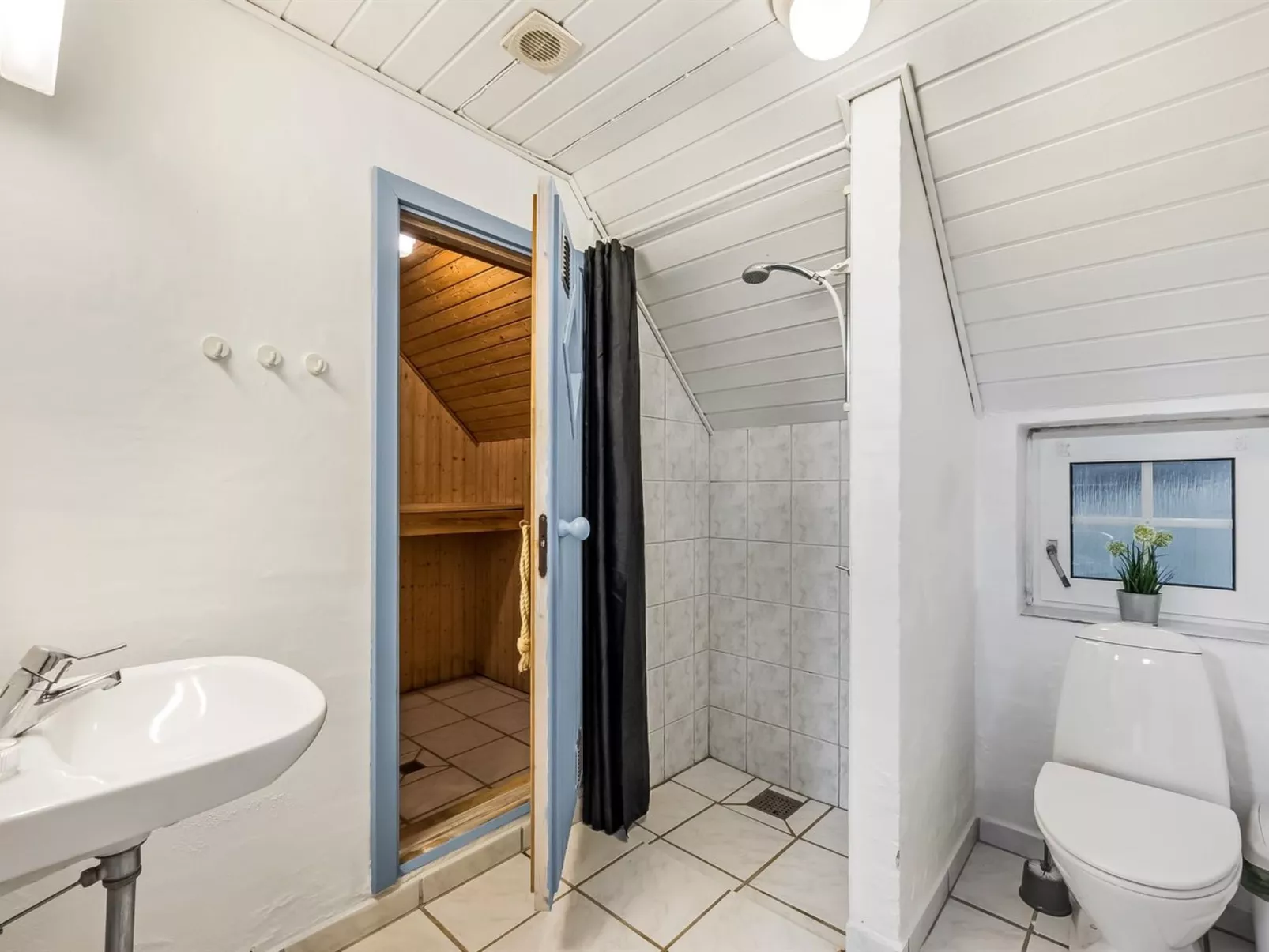 "Aane" - 1.8km from the sea-Binnen