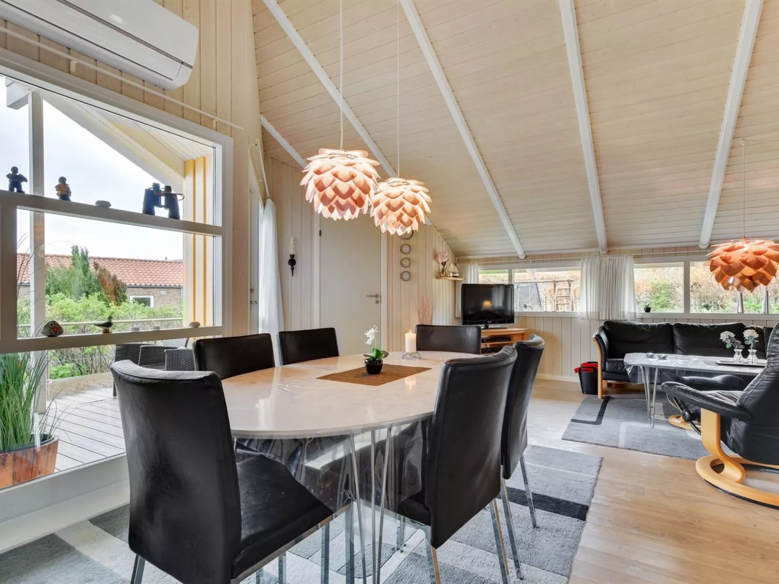 "Hwiting" - 200m from the sea-Binnen