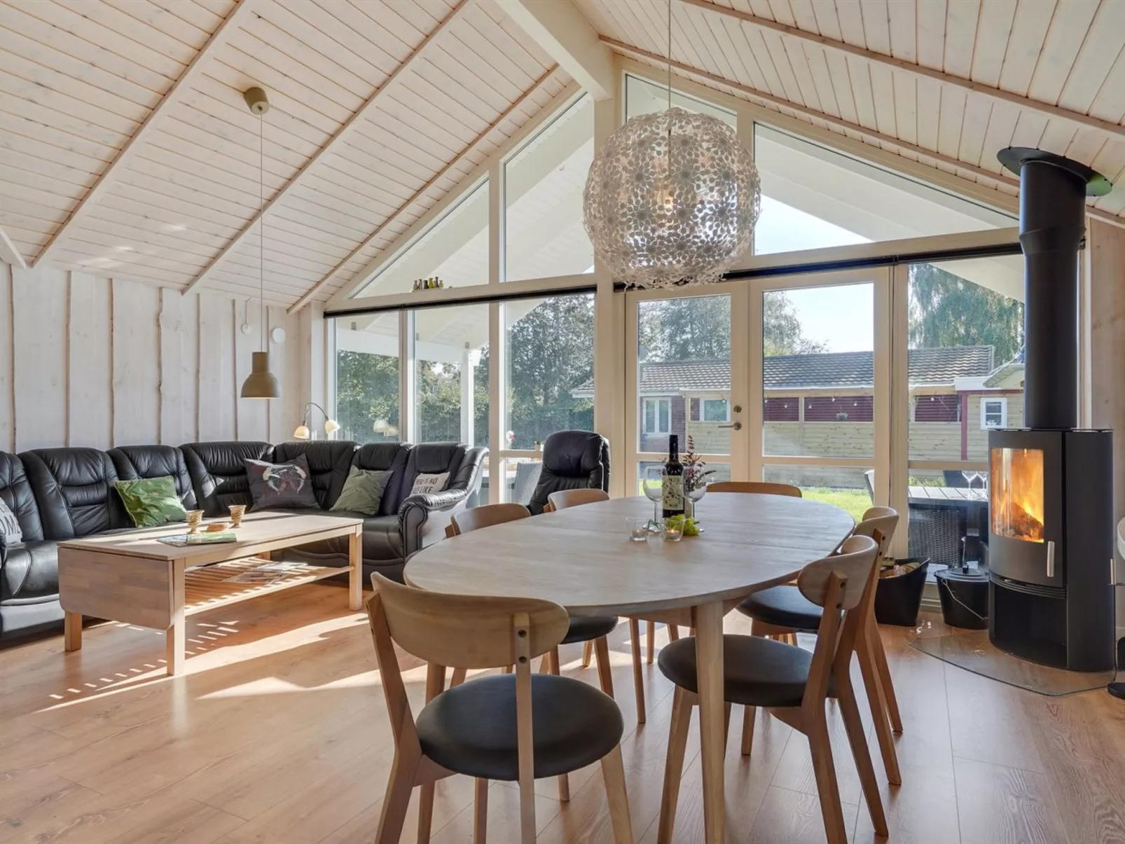 "Hellena" - 90m from the sea-Binnen