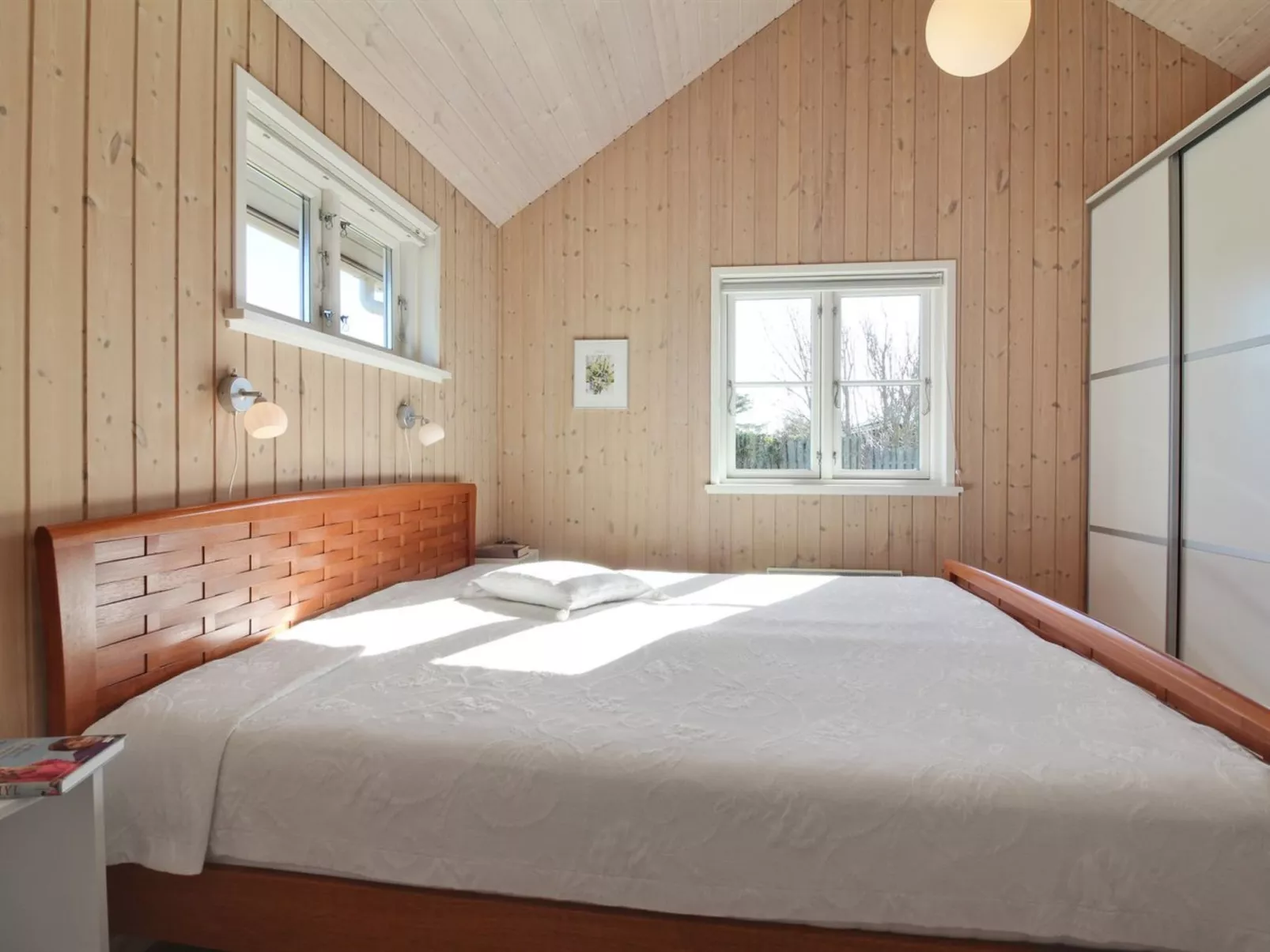 "Tilda" - 275m from the sea-Binnen