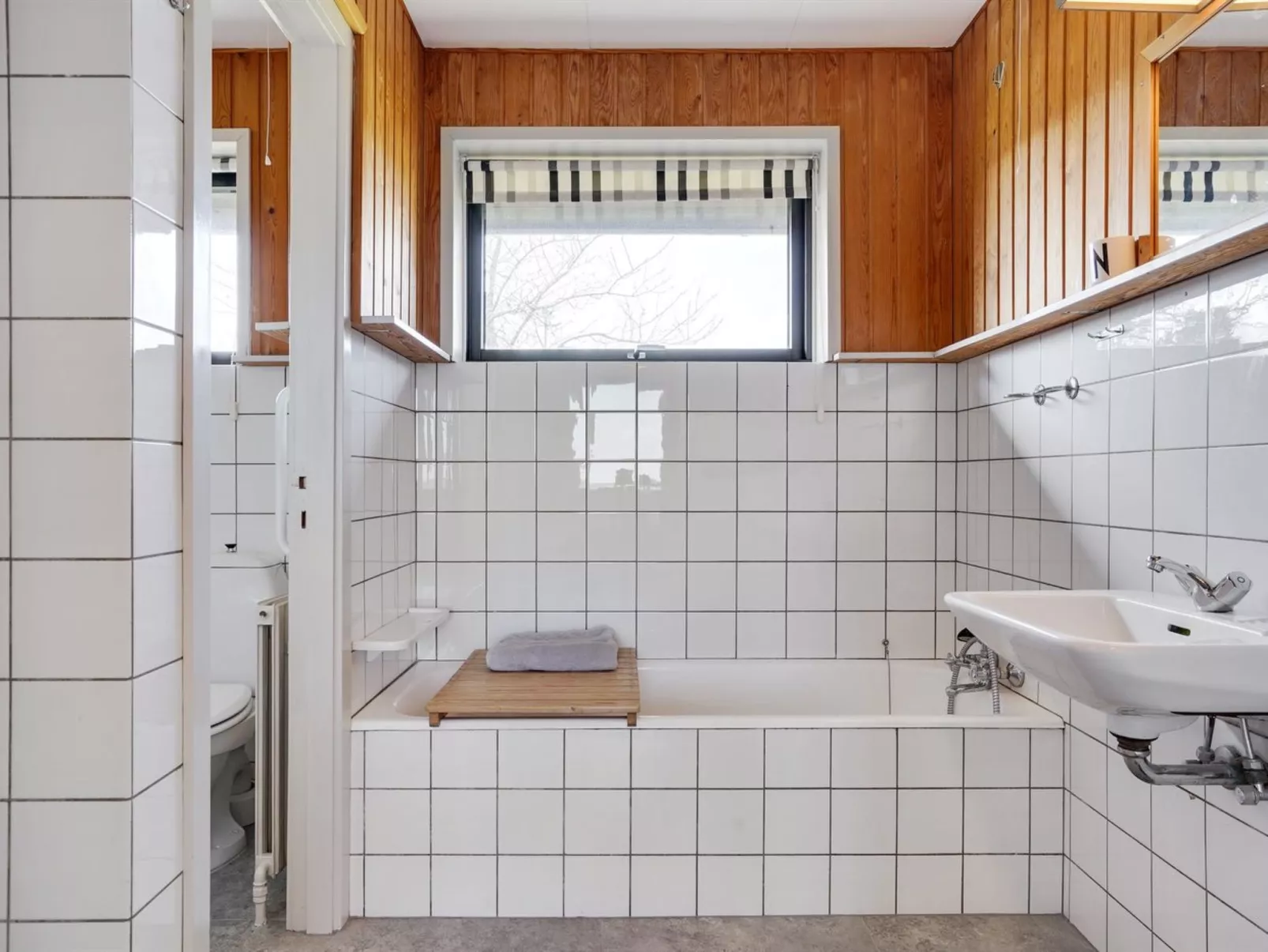 "Kalist" - 50m from the sea-Binnen