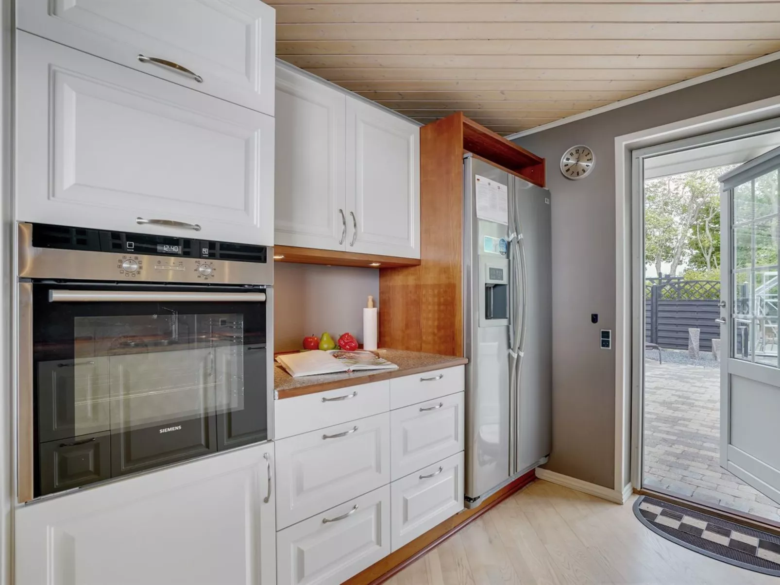 "Regnwald" - 400m to the fjord-Binnen