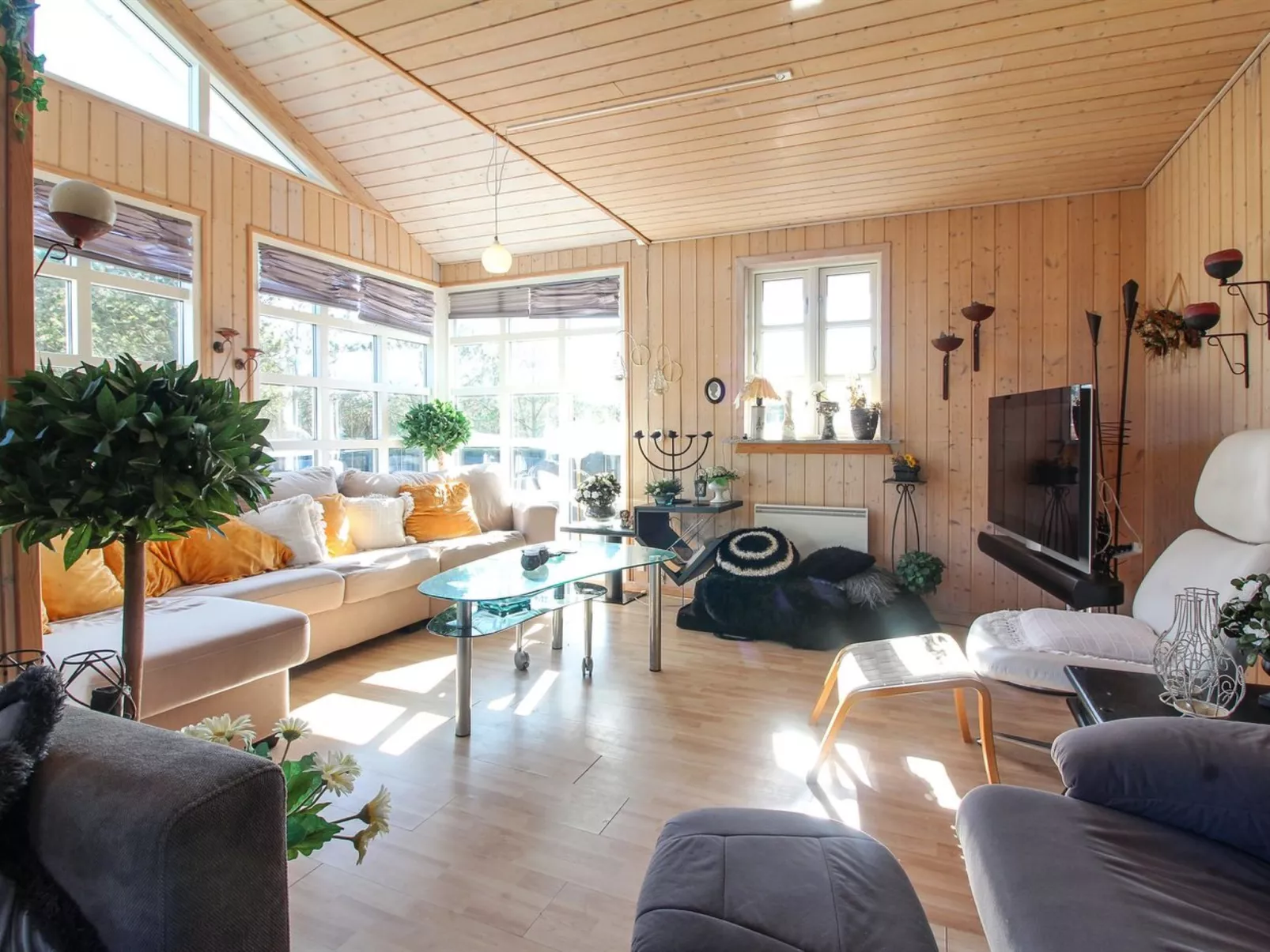 "Bjari" - 850m from the sea-Binnen