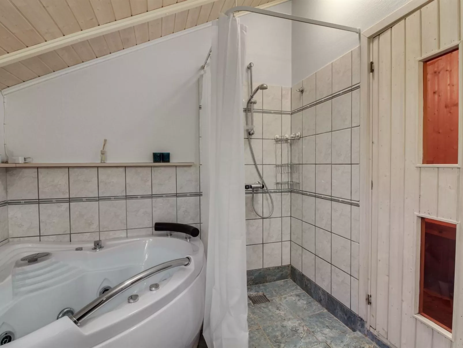 "Acucena" - 1.3km from the sea-Binnen