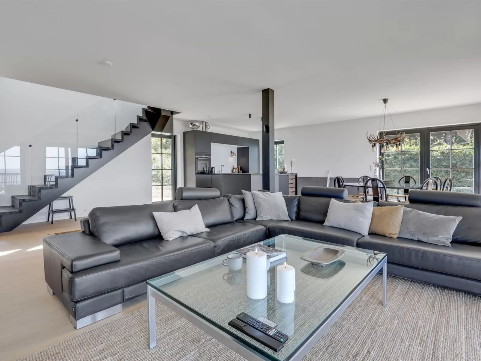 "Thormoth" - 200m from the sea-Binnen