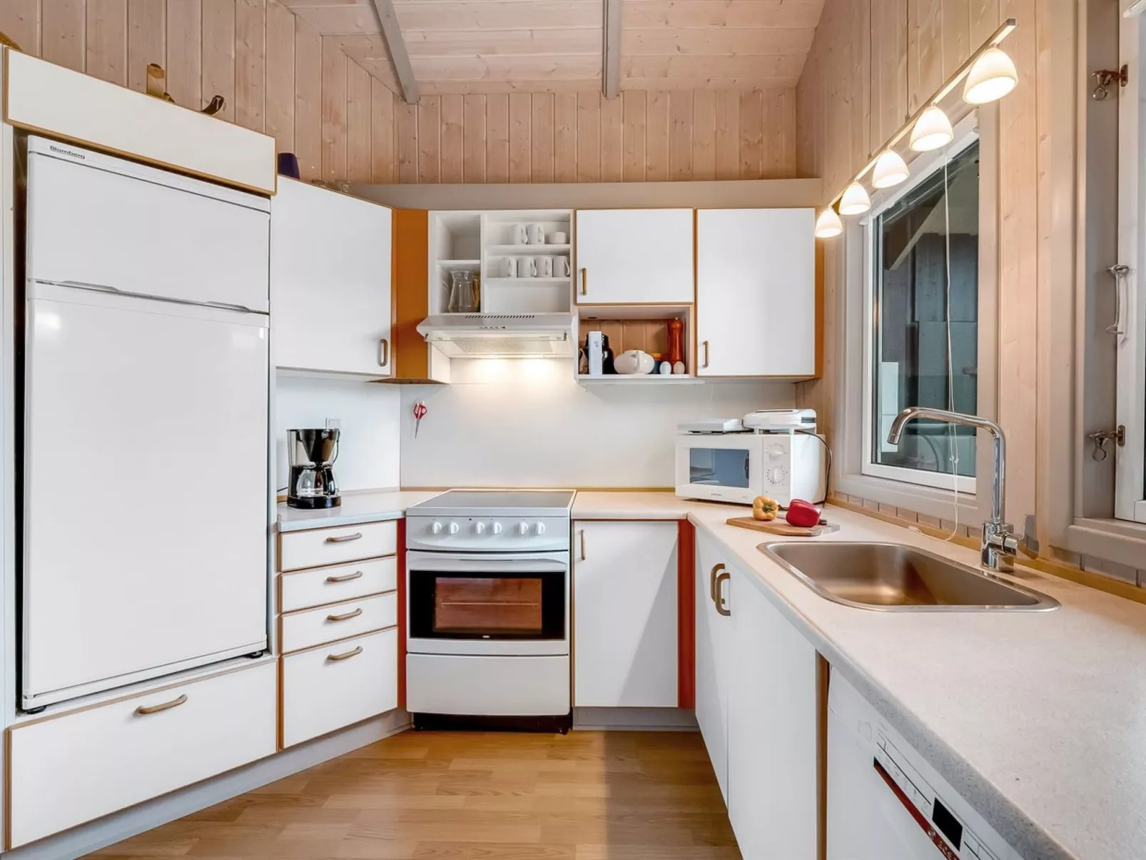 "Mimo" - 150m from the sea-Binnen