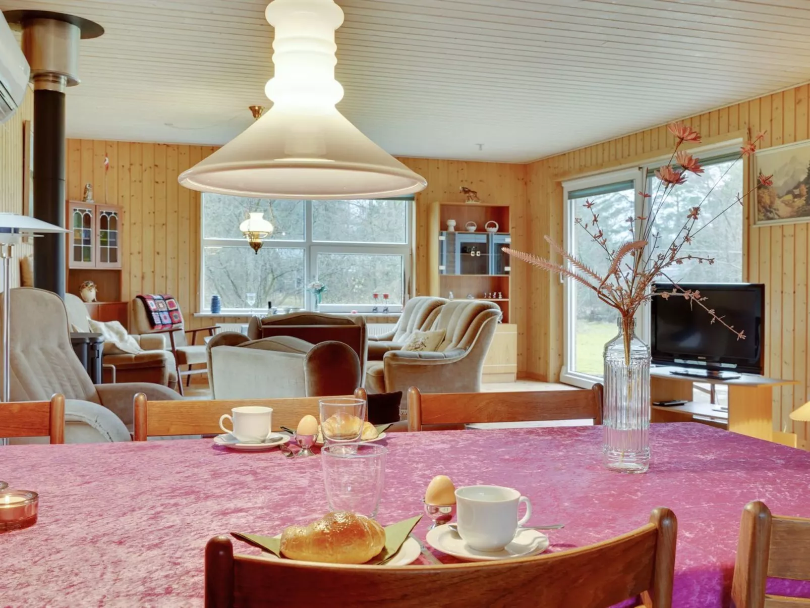 "Tille" - 700m to the fjord-Binnen