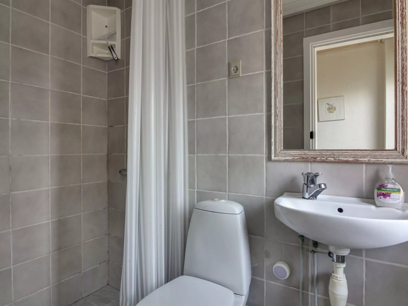 "Anais" - 1.6km from the sea-Binnen