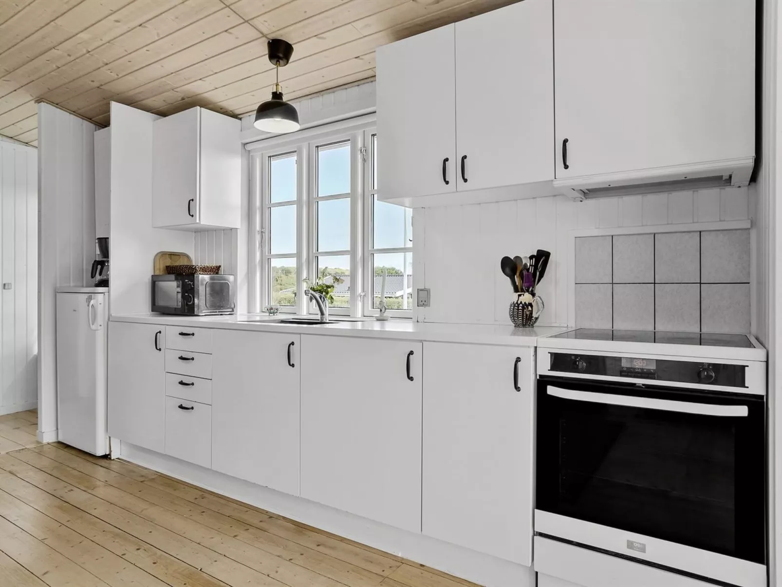 "Sinika" - 400m from the sea-Binnen