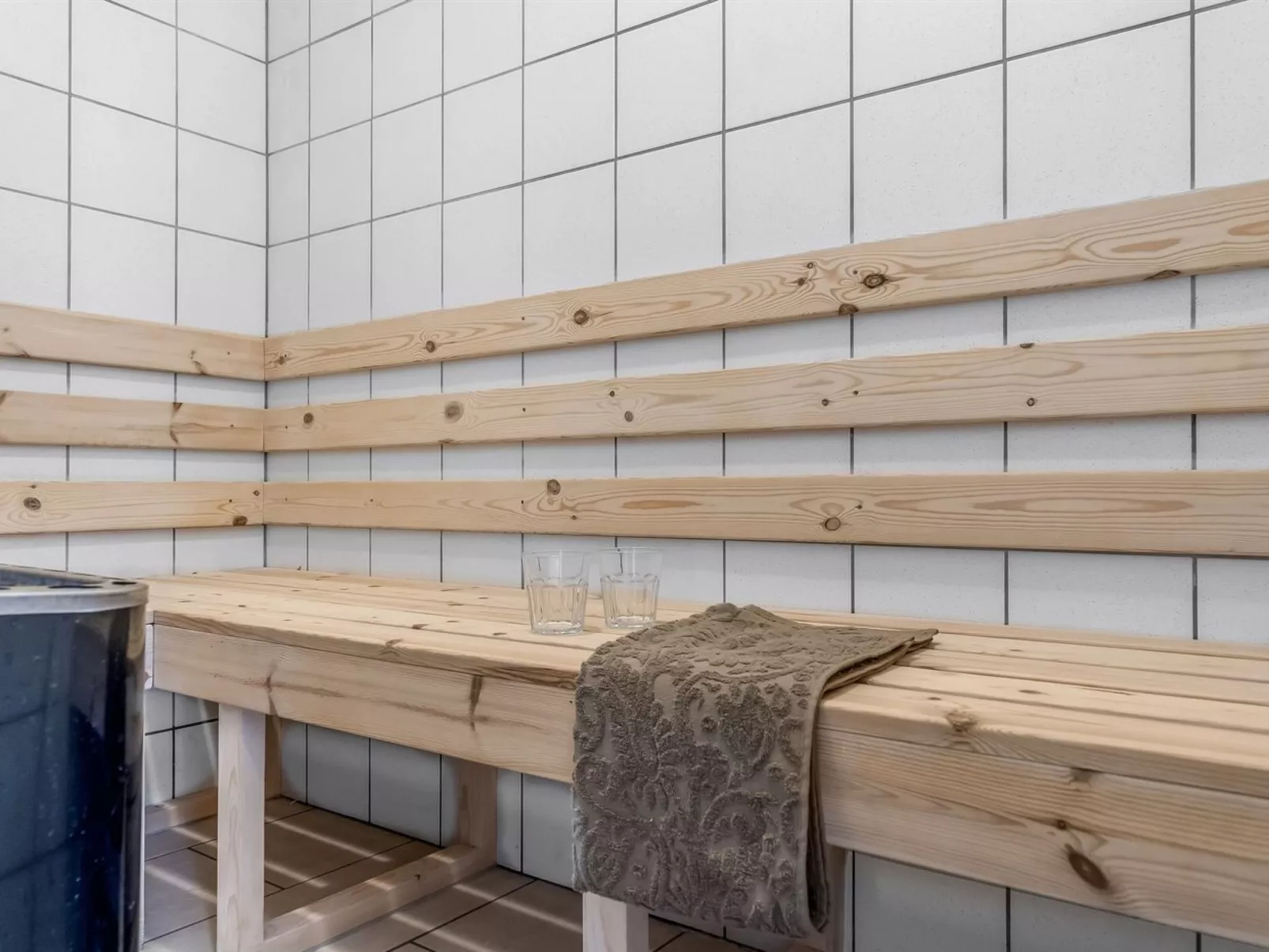 "Aija" - 375m from the sea-Binnen