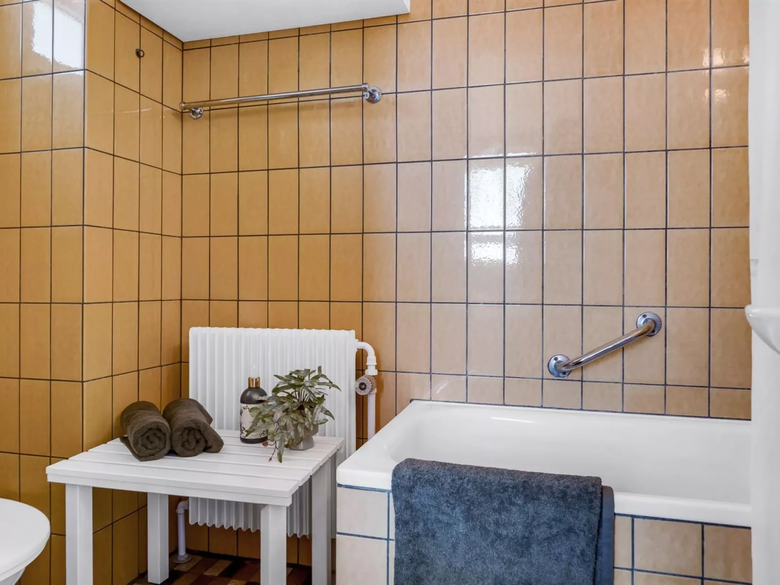 "Mielikki" - 200m from the sea-Binnen