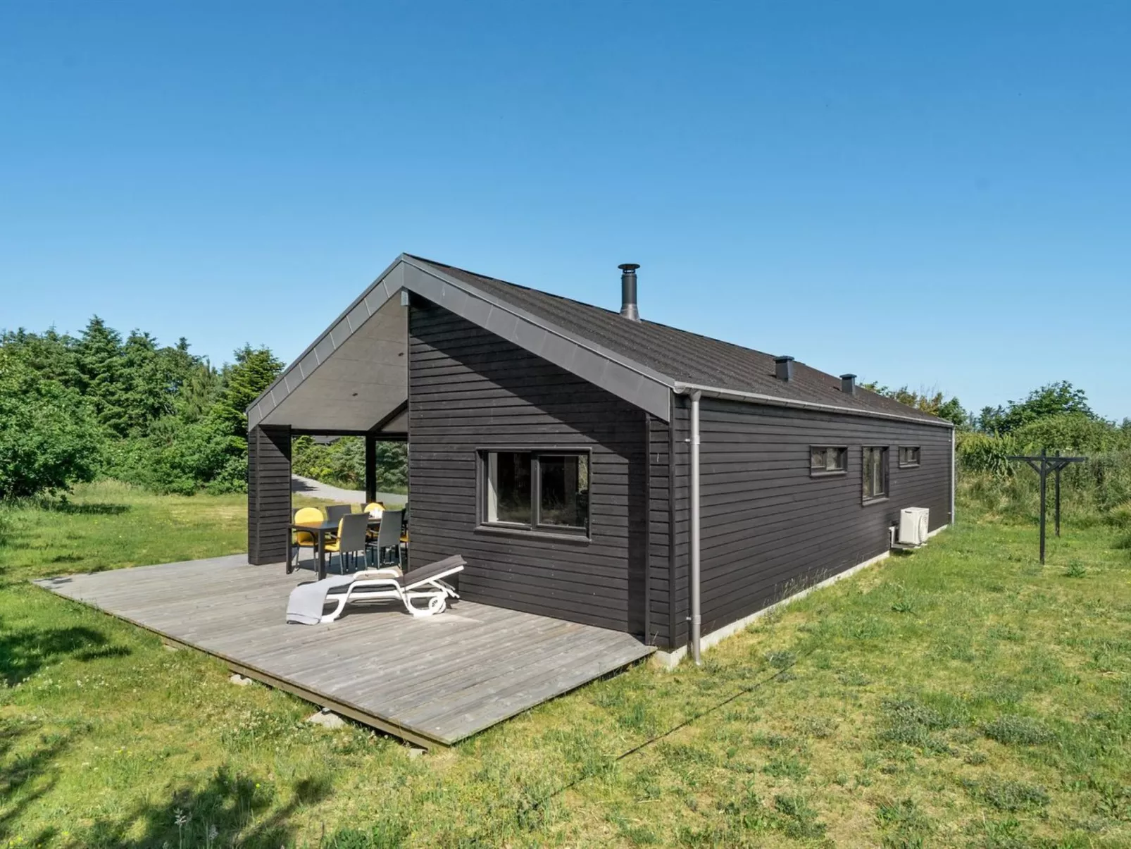 "Ilmarinen" - 561m from the sea-Buiten