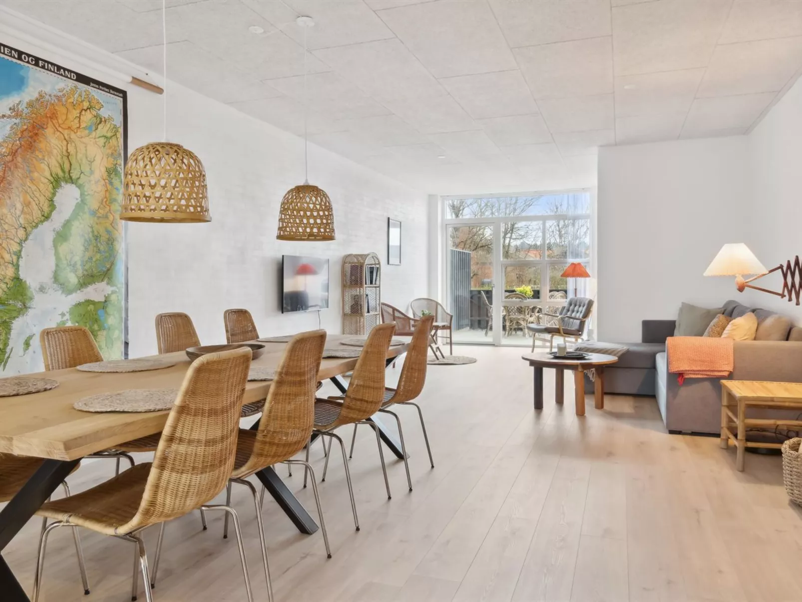 "Klaudius" - 2km from the sea-Binnen