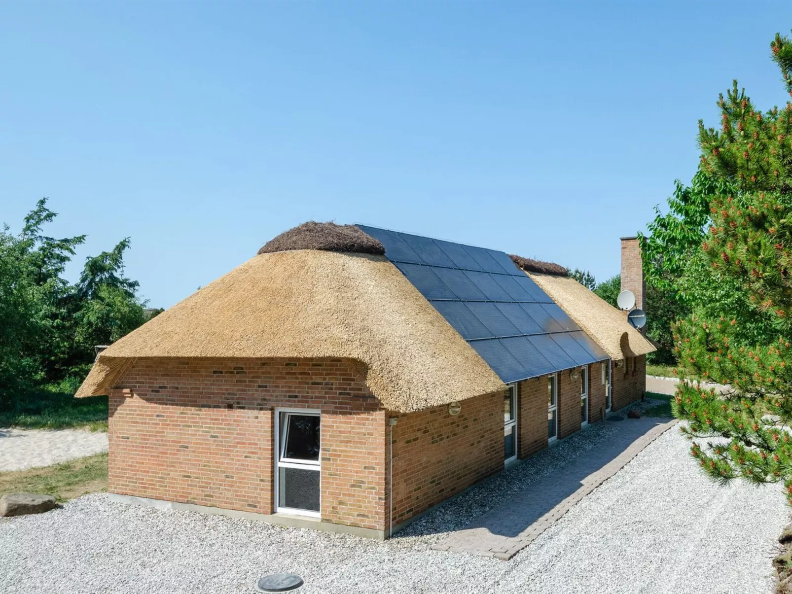 "Laetitita" -  from the sea-Buiten