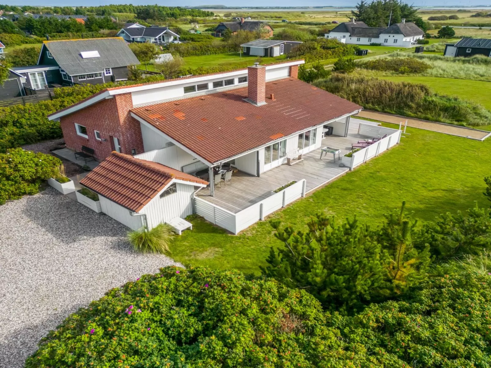 "Saxe" -  from the sea-Buiten