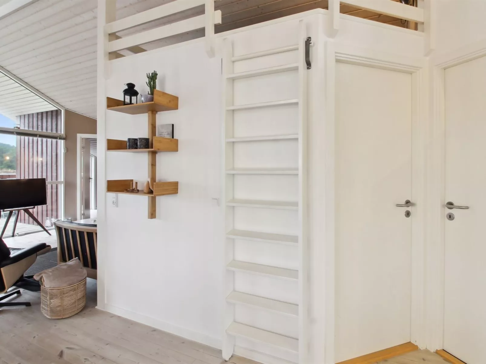 "Tiane" - 800m from the sea-Binnen