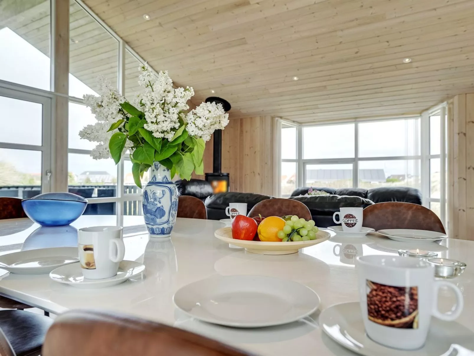 "Frido" - 400m from the sea-Binnen