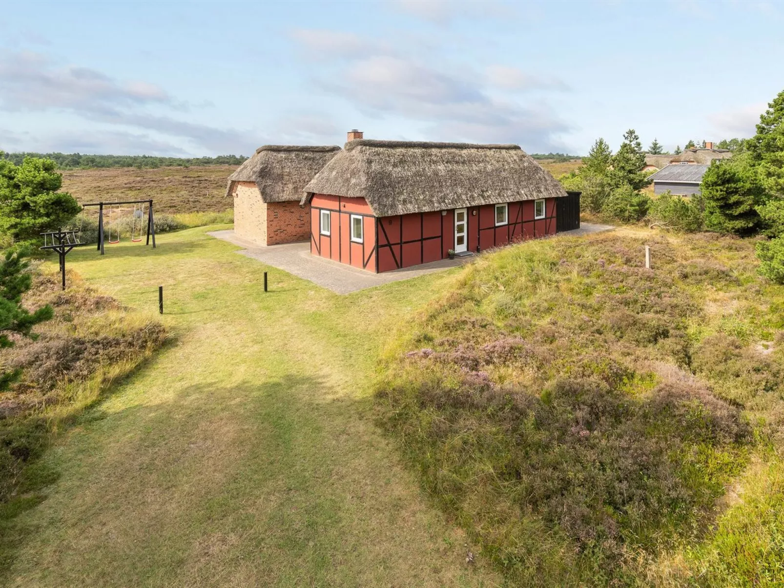 "Dietmar" - 2.8km from the sea-Buiten