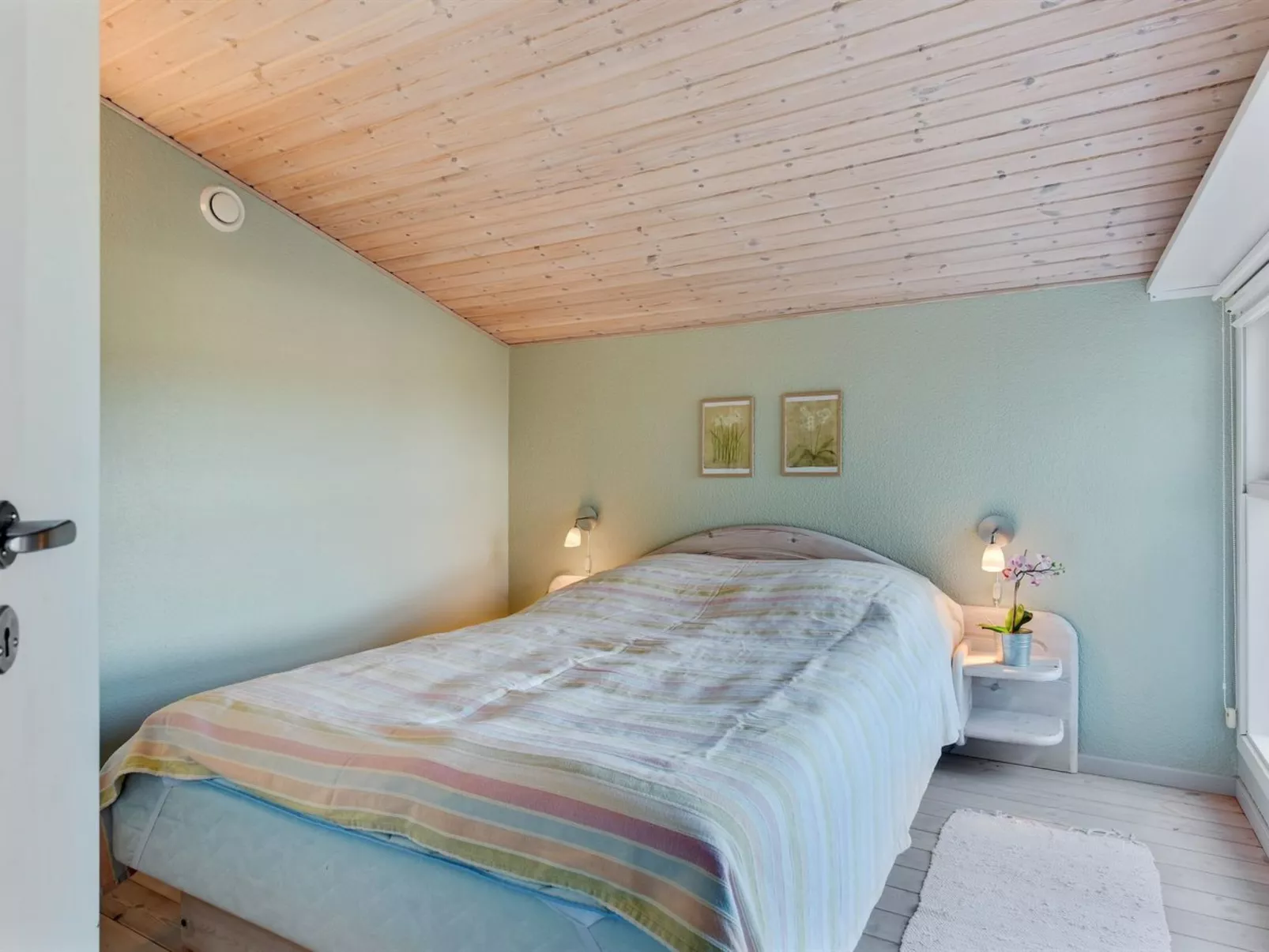 "Haraldina" - 350m to the fjord-Binnen