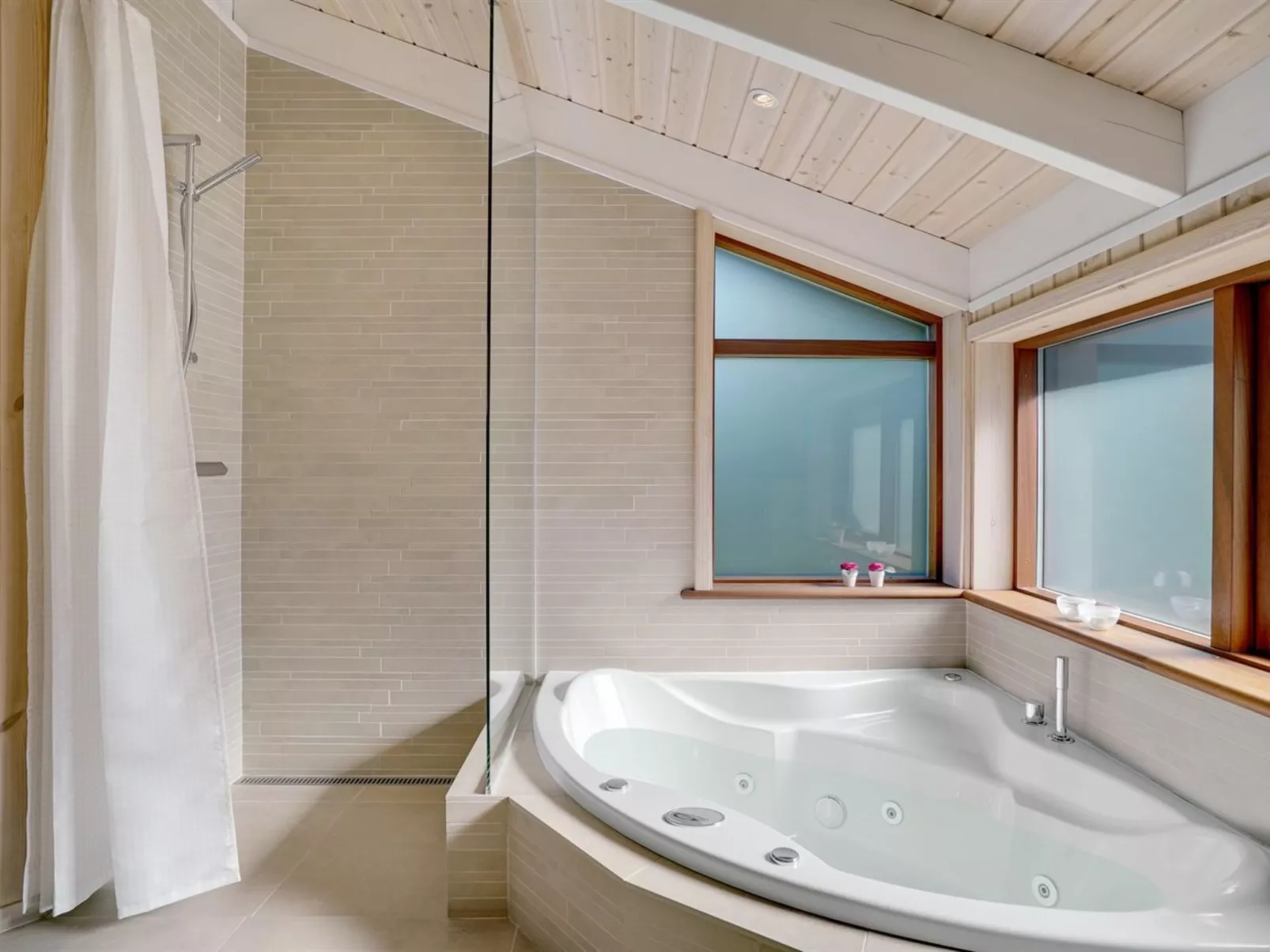 "Kali" - 900m to the fjord-Binnen