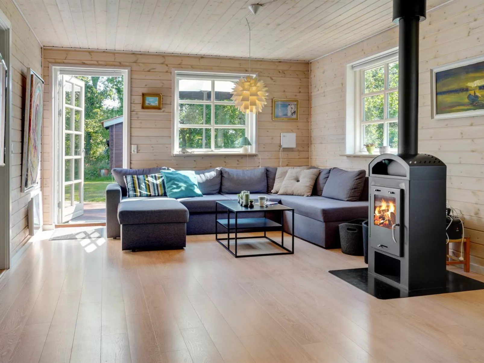 "Tian" -  from the sea-Binnen