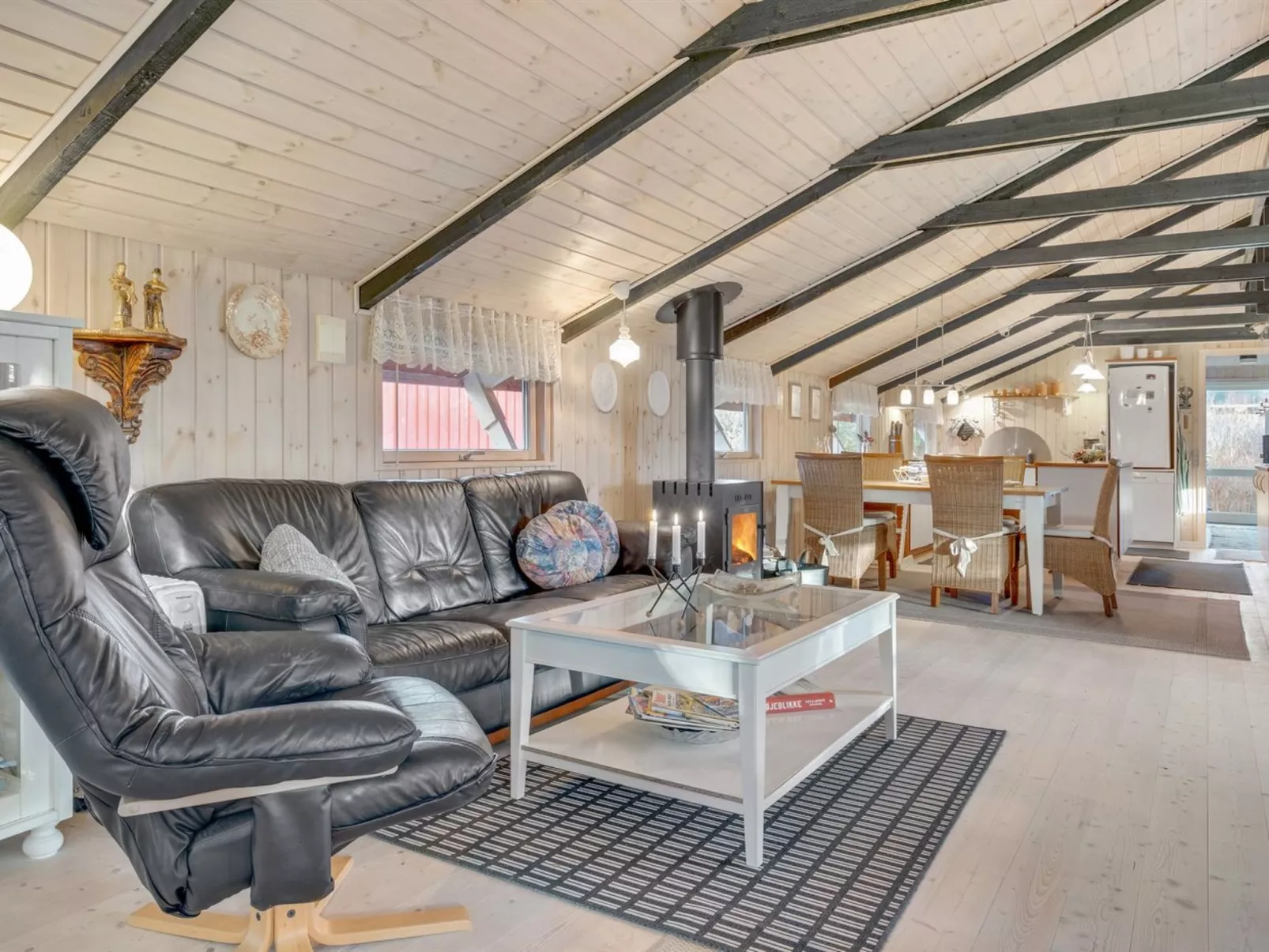 "Feliza" -  from the sea-Binnen