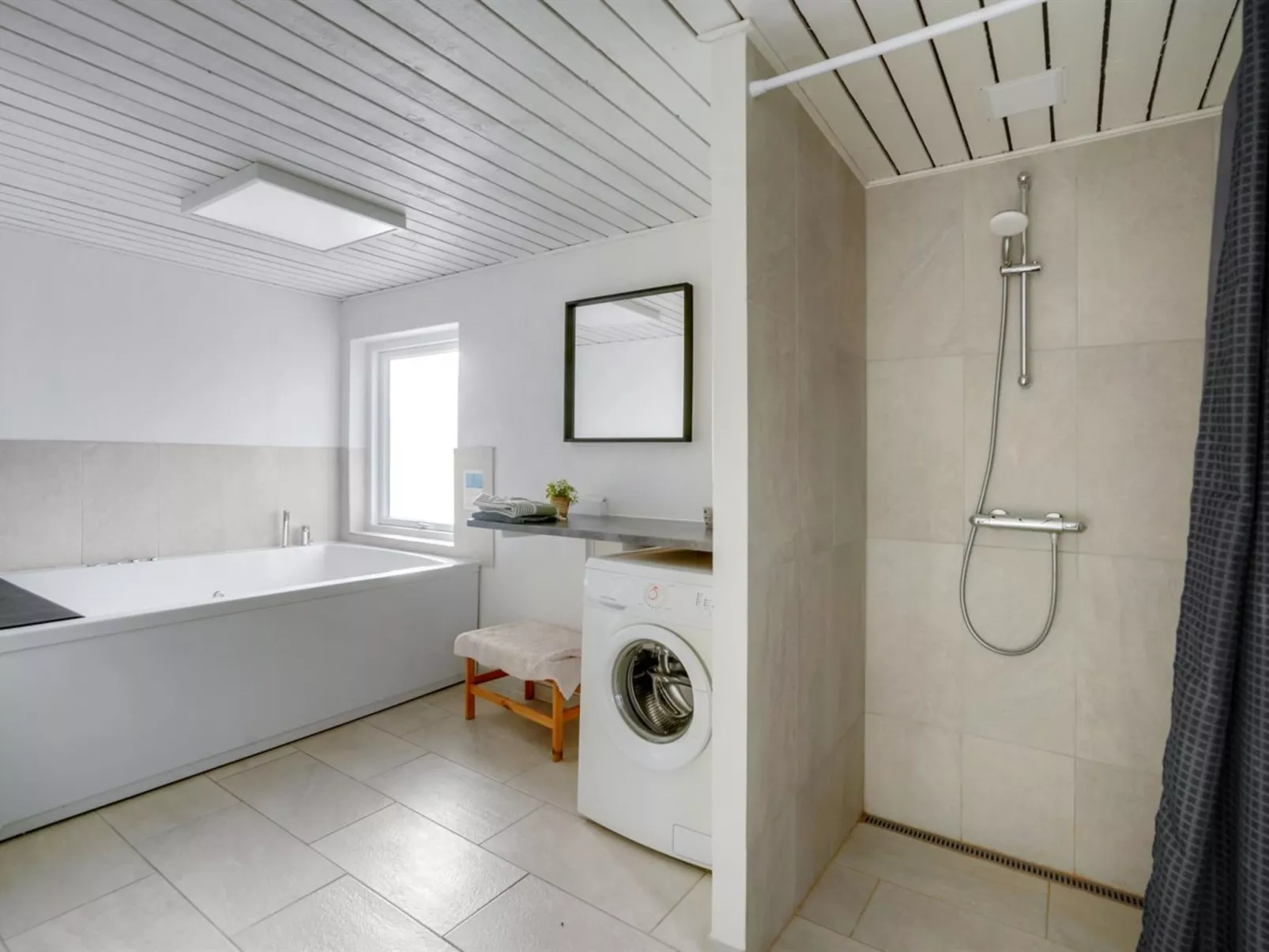 "Hethin" - 100m from the sea-Binnen