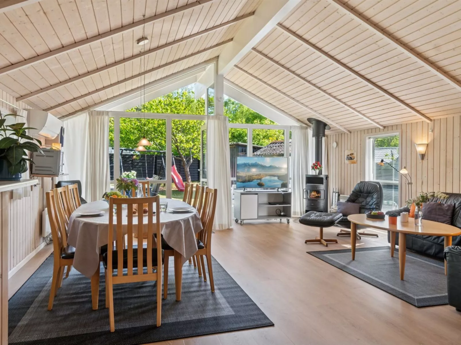 "Sophi" - 425m from the sea-Binnen