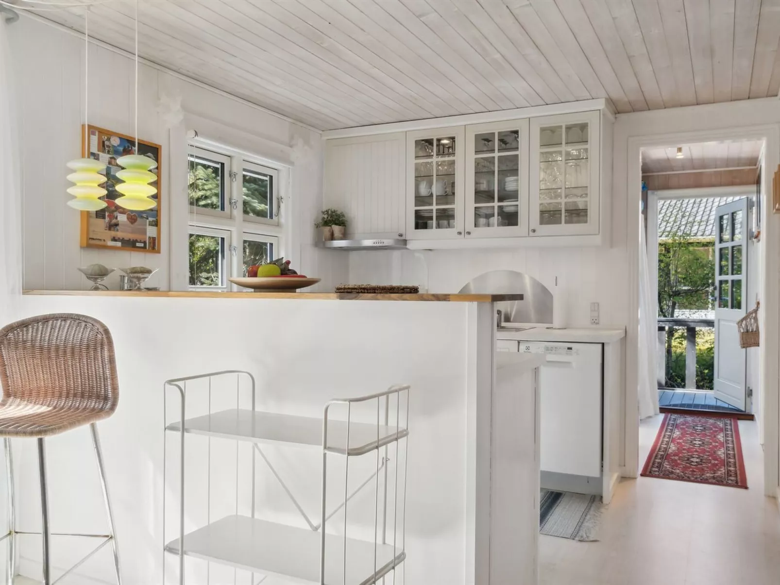 "Arild" - 10m from the sea-Binnen